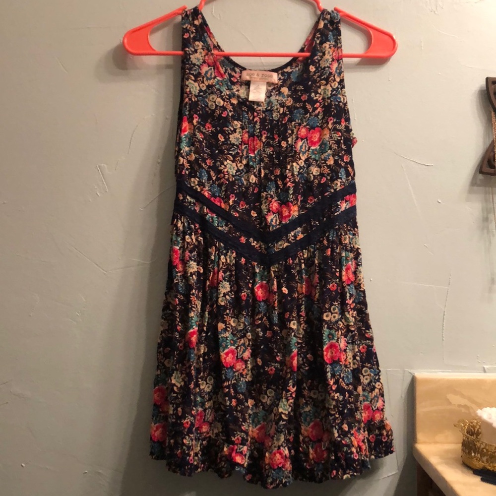 Girls floral dress